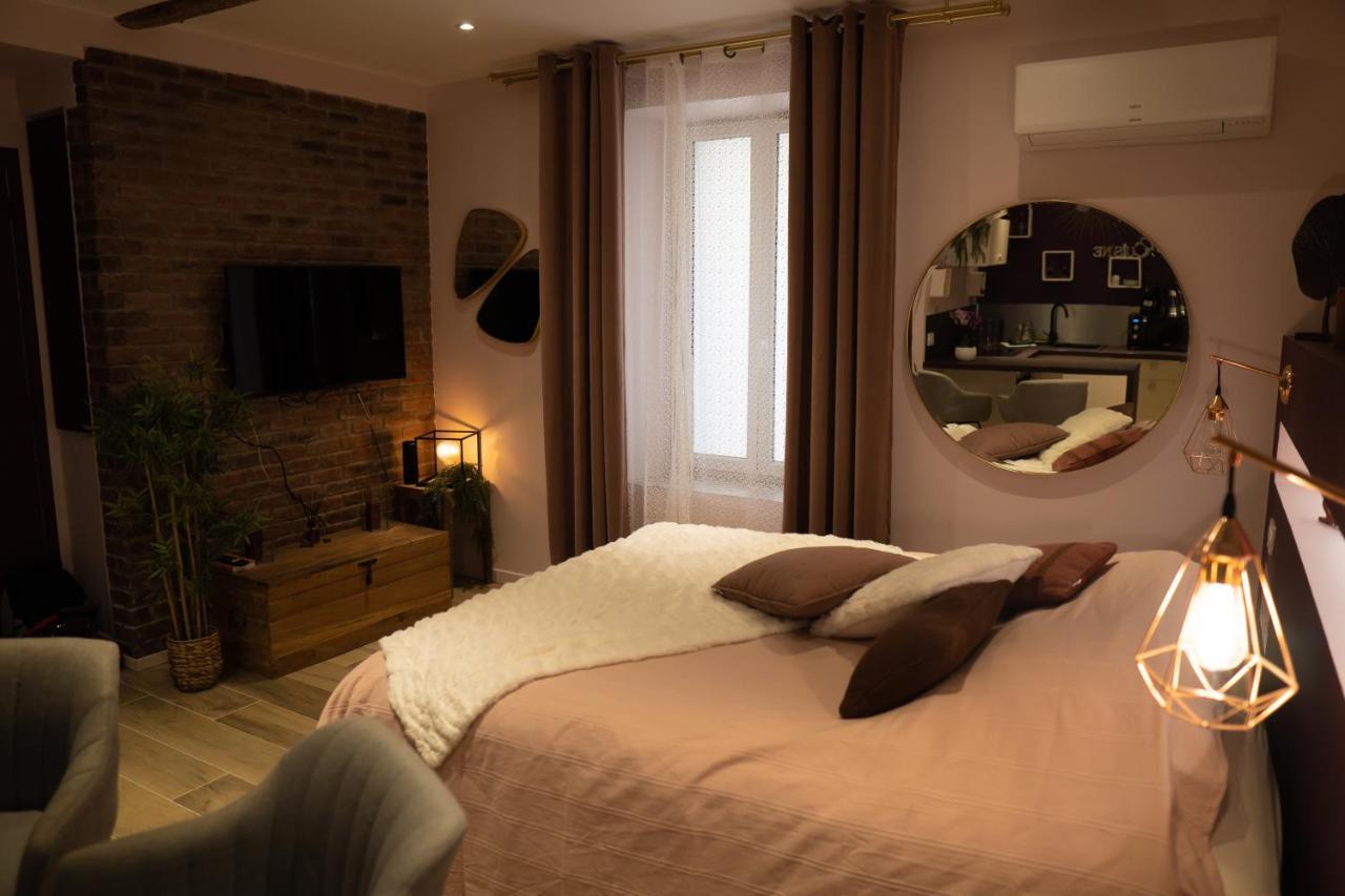 Studio Coeur De Ville Sanary Tres Cosy Parking Экстерьер фото