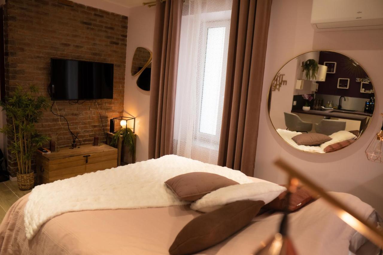 Studio Coeur De Ville Sanary Tres Cosy Parking Экстерьер фото