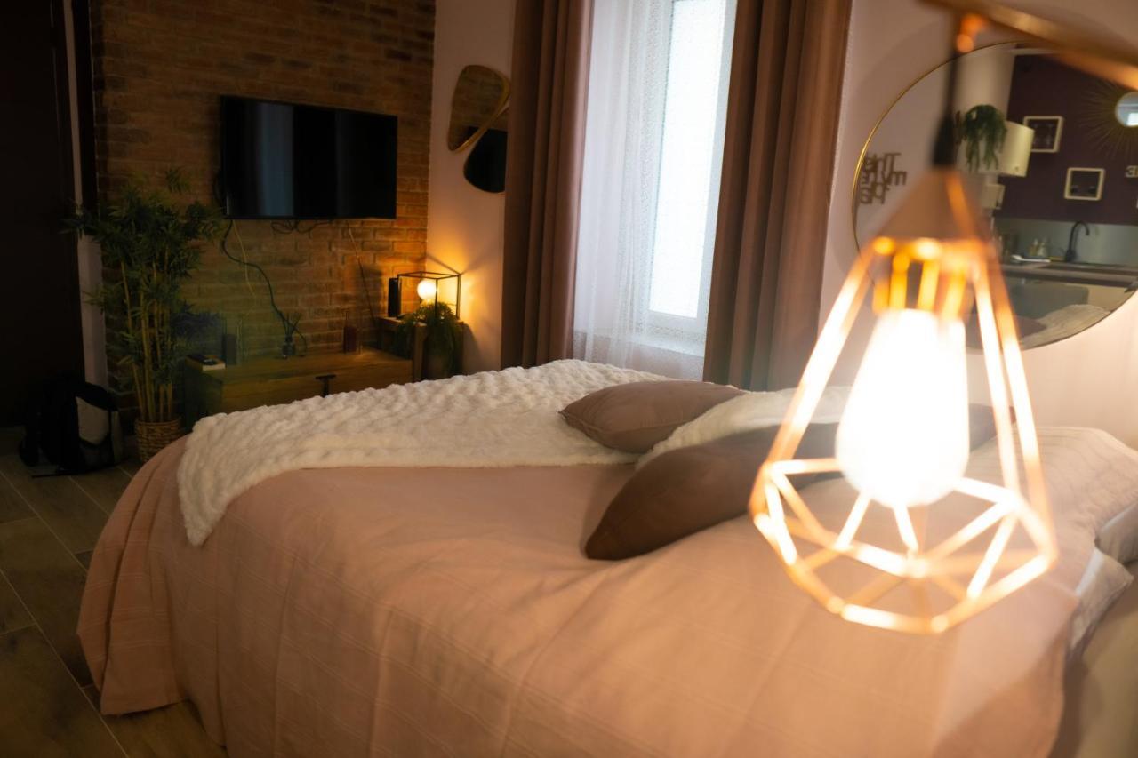 Studio Coeur De Ville Sanary Tres Cosy Parking Экстерьер фото